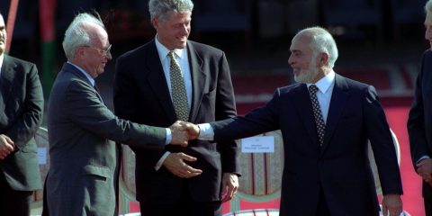 flickr_-_government_press_office_gpo_-_pm_yitzhak_rabin_and_king_hussein_shaking_hands