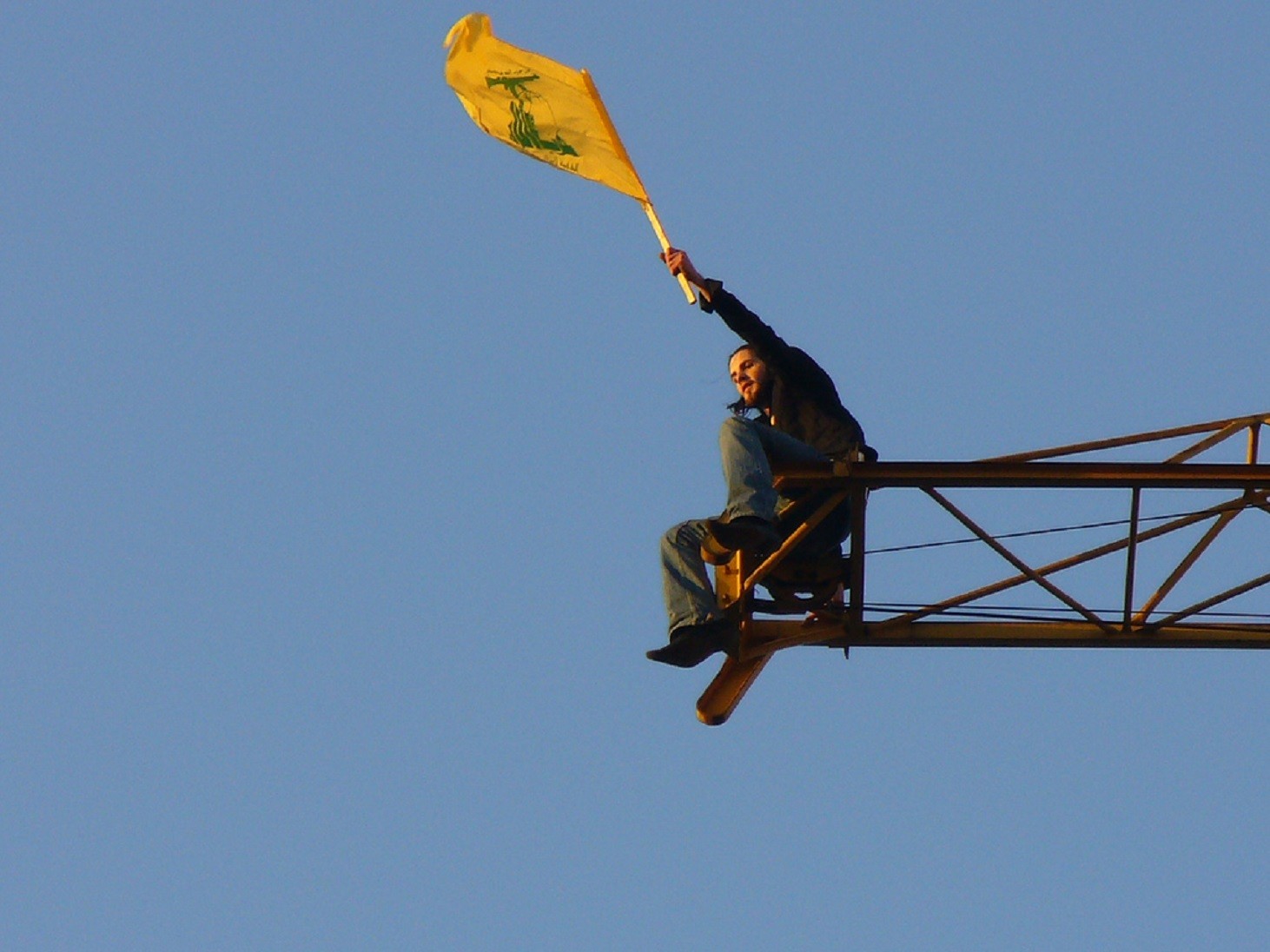 the_flag_of_hizbollah