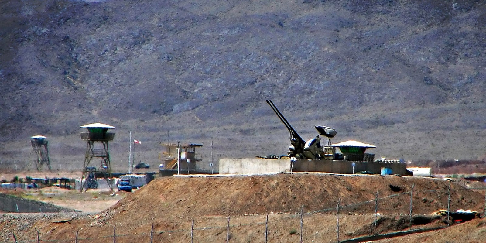 anti-aircraft guns guarding Natanz Nuclear Facility, Iran