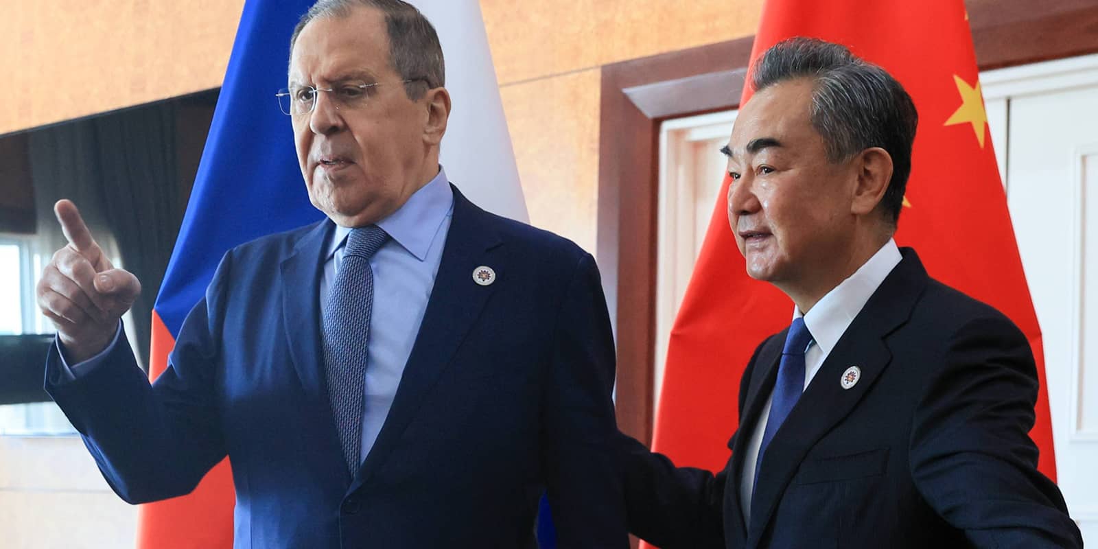 Russian Foreign Minister Sergey Lavrov and Chinese Foreign Minister Wang Yi