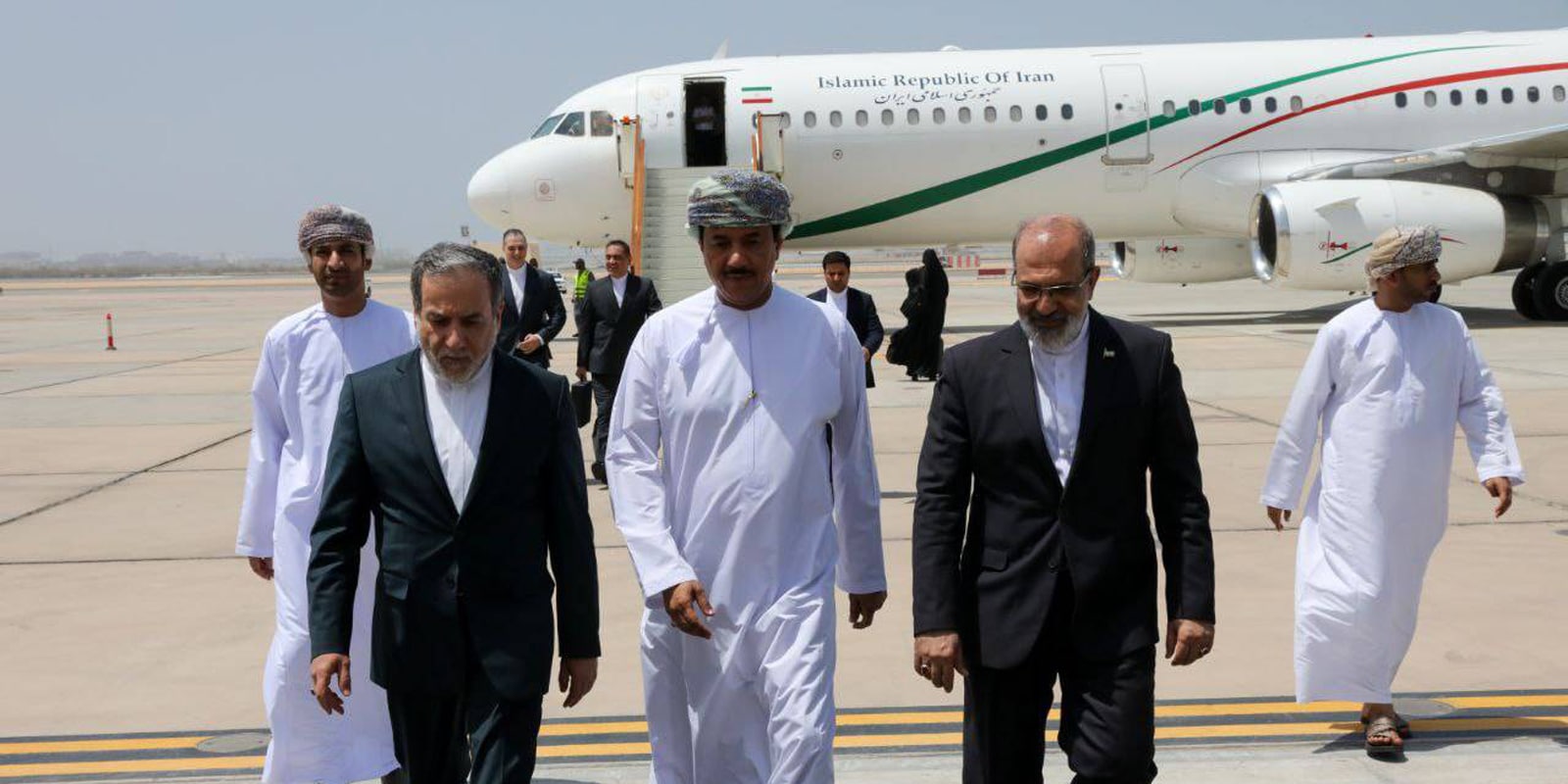 May 11, 2025, Muscat, Oman: Iran s Foreign Minister ABBAS ARAGHCHI (L) arriving in Muscat. On May 11, 2025, Iran and the United States began their fourth round of nuclear talks in Muscat.